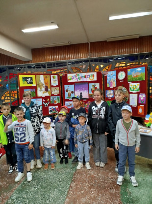 В Богородицком районе состоялся 29-й фестиваль творчества детей «Возьмёмся за руки, друзья» В Богородицком районе состоялся 29-й фестиваль творчества детей «Возьмёмся за руки, друзья» 1
